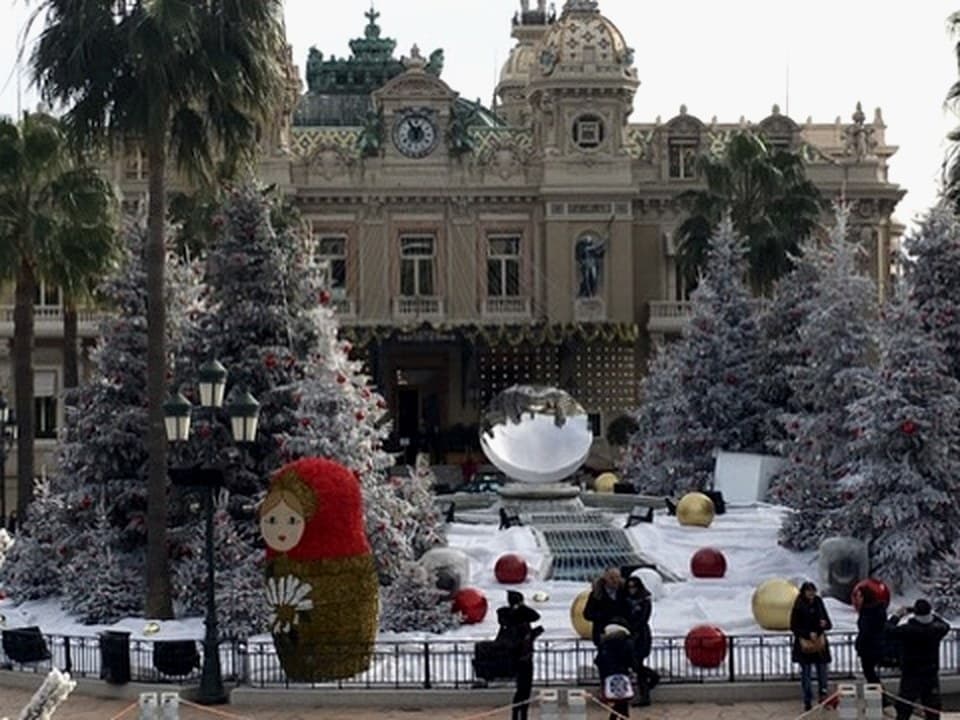 Casino de Monte-Carlo with Christmas decorations